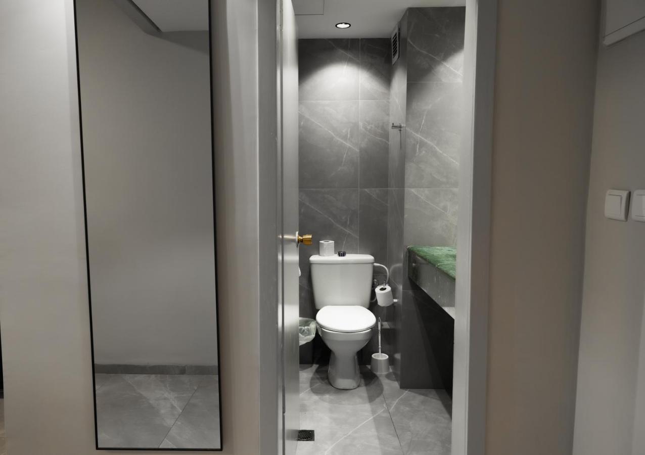 Lev Yerushalayim 3*